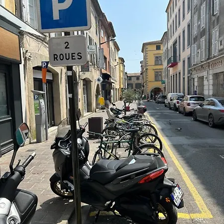 Aigle D Or Daire Carcassonne