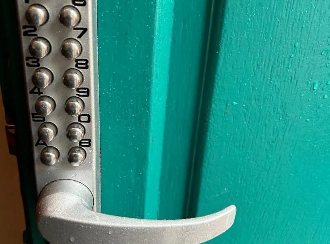 Aigle D Or アパート